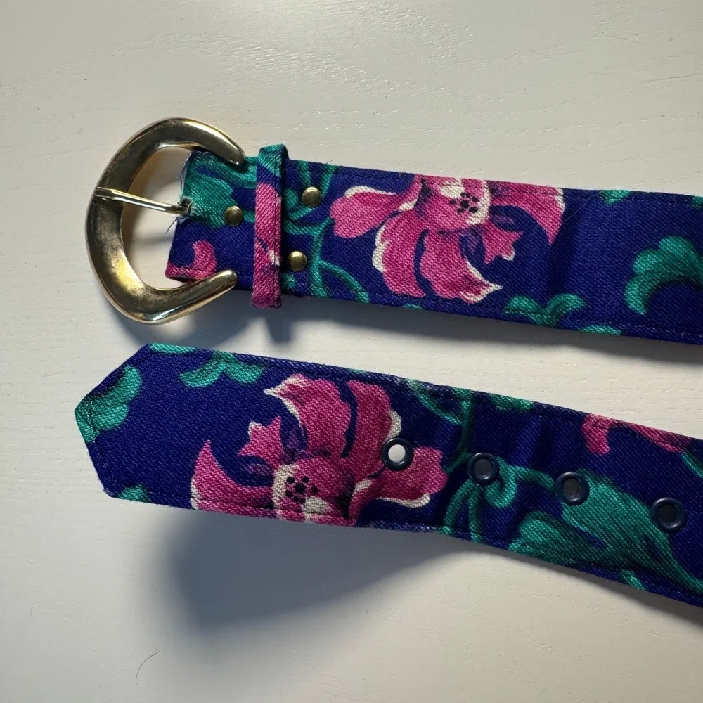 Vtg 80s Blue Floral Wide Waist Fabric Belt Gold Buckle Pink Botanical Maximalist
